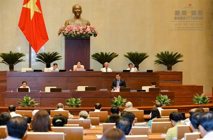 Vướng mắc đầu tư công do luật mới, thực hiện còn lúng túng - Ảnh 1. Vướng mắc đầu tư công do luật mới, thực hiện còn lúng túng - Ảnh 1.