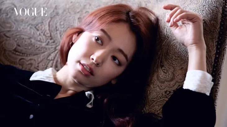Khó rời mắt khỏi vẻ đẹp cổ điển, kiêu sa của Park Shin Hye - Ảnh 4. Khó rời mắt khỏi vẻ đẹp cổ điển, kiêu sa của Park Shin Hye - Ảnh 4.