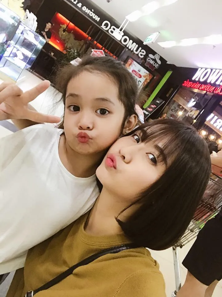 Nhìn sao nhí của Ngược chiều nước mắt, ai cũng muốn lập tức... sinh con gái - Ảnh 11. Nhìn sao nhí của Ngược chiều nước mắt, ai cũng muốn lập tức... sinh con gái - Ảnh 11.