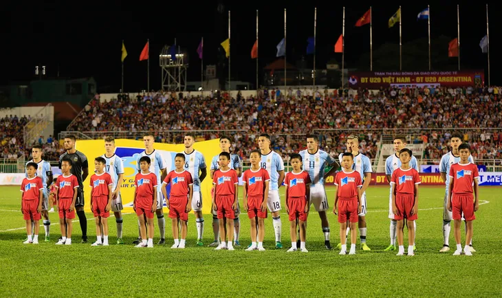 Chùm ảnh: Những khoảnh khắc ấn tượng trận giao hữu U20 Việt Nam 1-4 U20 Argentina - Ảnh 5. Chùm ảnh: Những khoảnh khắc ấn tượng trận giao hữu U20 Việt Nam 1-4 U20 Argentina - Ảnh 5.
