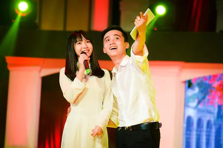 Tình khúc vượt thời gian: Thánh nữ bolero gợi nhắc về kỷ niệm tuổi học trò - Ảnh 1. Tình khúc vượt thời gian: Thánh nữ bolero gợi nhắc về kỷ niệm tuổi học trò - Ảnh 1.