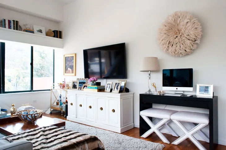 Thích thú với căn hộ hơn 70m2 được biến hóa đầy sang trọng - Ảnh 2. Thích thú với căn hộ hơn 70m2 được biến hóa đầy sang trọng - Ảnh 2.