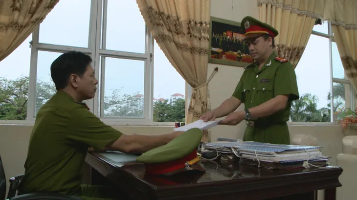 Phim Vực thẳm vô hình - Tập 15: Kiều (Trang Nhung) muốn thoát kiếp giang hồ - Ảnh 1. Phim Vực thẳm vô hình - Tập 15: Kiều (Trang Nhung) muốn thoát kiếp giang hồ - Ảnh 1.
