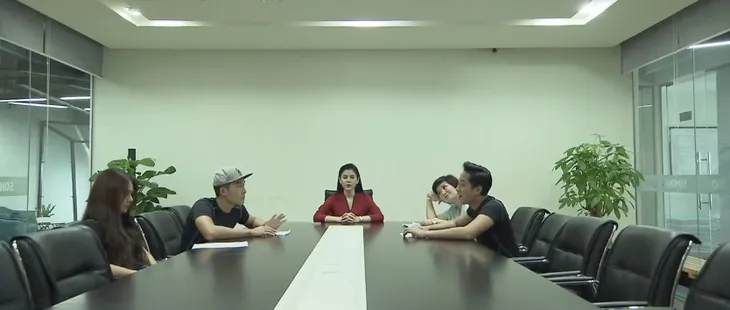 Ghét thì yêu thôi - Tập 24: Trang liên tục chèn ép Kim, đại chiến nổ ra - Ảnh 2. Ghét thì yêu thôi - Tập 24: Trang liên tục chèn ép Kim, đại chiến nổ ra - Ảnh 2.