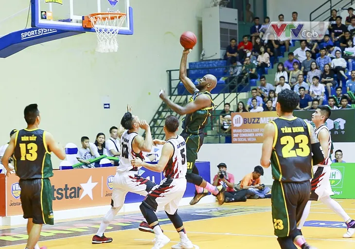 VTVcab đưa câu chuyện cổ tích của Thăng Long Warriors đến gần khán giả - Ảnh 2. VTVcab đưa câu chuyện cổ tích của Thăng Long Warriors đến gần khán giả - Ảnh 2.