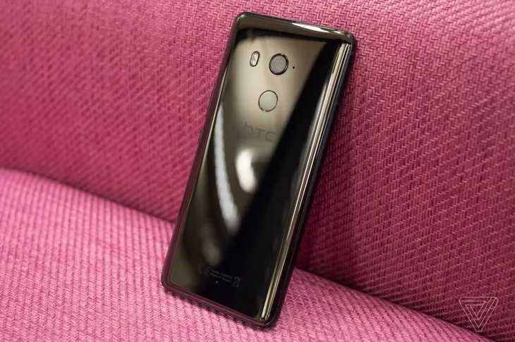 HTC trình làng HTC U11 Plus và HTC U11 Life - Ảnh 2. HTC trình làng HTC U11 Plus và HTC U11 Life - Ảnh 2.