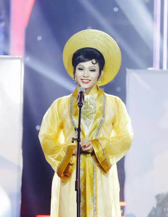 Jun Phạm đăng quang quán quân Gương mặt thân quen 2017 - Ảnh 1. Jun Phạm đăng quang quán quân Gương mặt thân quen 2017 - Ảnh 1.