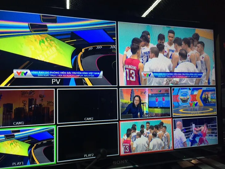 Đài THVN ghi hình trực tiếp thi đấu bóng chuyền nam và nữ tại SEA Games 29 - Ảnh 6. Đài THVN ghi hình trực tiếp thi đấu bóng chuyền nam và nữ tại SEA Games 29 - Ảnh 6.