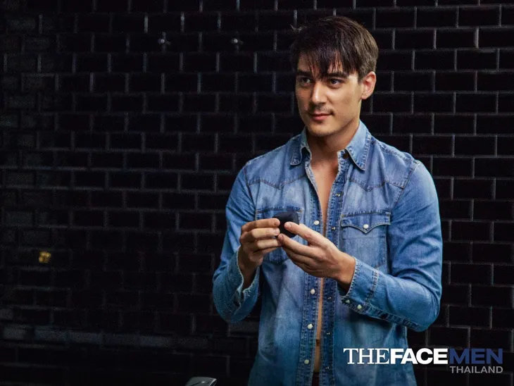 Thí sinh The Face Men đua nhau soi gương, tập trao nhẫn cầu hôn - Ảnh 3. Thí sinh The Face Men đua nhau soi gương, tập trao nhẫn cầu hôn - Ảnh 3.
