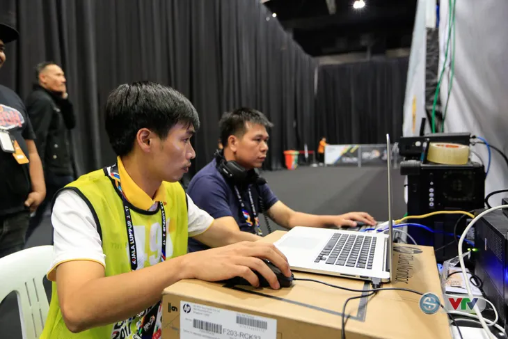 Đài THVN ghi hình trực tiếp thi đấu bóng chuyền nam và nữ tại SEA Games 29 - Ảnh 2. Đài THVN ghi hình trực tiếp thi đấu bóng chuyền nam và nữ tại SEA Games 29 - Ảnh 2.