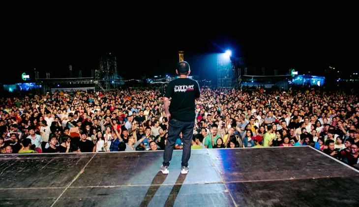 NS Quốc Trung: 2017 sẽ là mùa cuối cùng của Monsoon Music Festival - Ảnh 2. NS Quốc Trung: 2017 sẽ là mùa cuối cùng của Monsoon Music Festival - Ảnh 2.