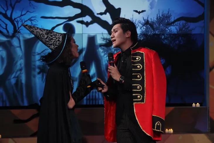 Dàn MC Bữa trưa vui vẻ hóa trang đầy ma quái trong ngày Halloween - Ảnh 10. Dàn MC Bữa trưa vui vẻ hóa trang đầy ma quái trong ngày Halloween - Ảnh 10.