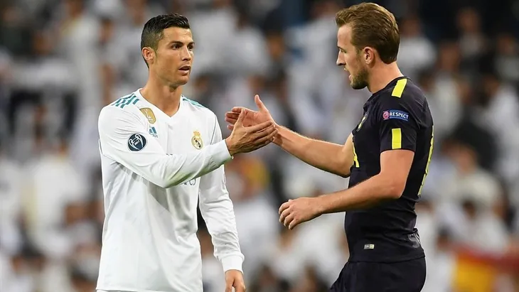 Lịch thi đấu lượt trận thứ 4 vòng bảng Champions League 2017/18: Các đội bóng Anh giành vé sớm - Ảnh 3. Lịch thi đấu lượt trận thứ 4 vòng bảng Champions League 2017/18: Các đội bóng Anh giành vé sớm - Ảnh 3.