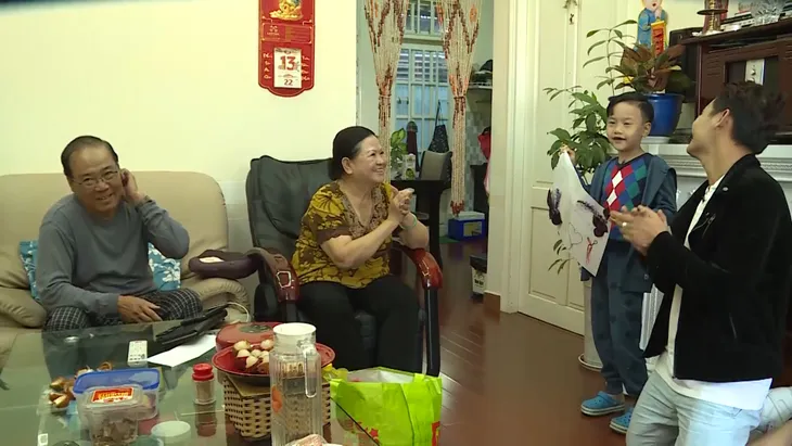 Bố ơi! Mình đi đâu thế?: Thoát khỏi rừng sâu, bố và con cùng nhau đến thiên đường - Ảnh 14. Bố ơi! Mình đi đâu thế?: Thoát khỏi rừng sâu, bố và con cùng nhau đến thiên đường - Ảnh 14.