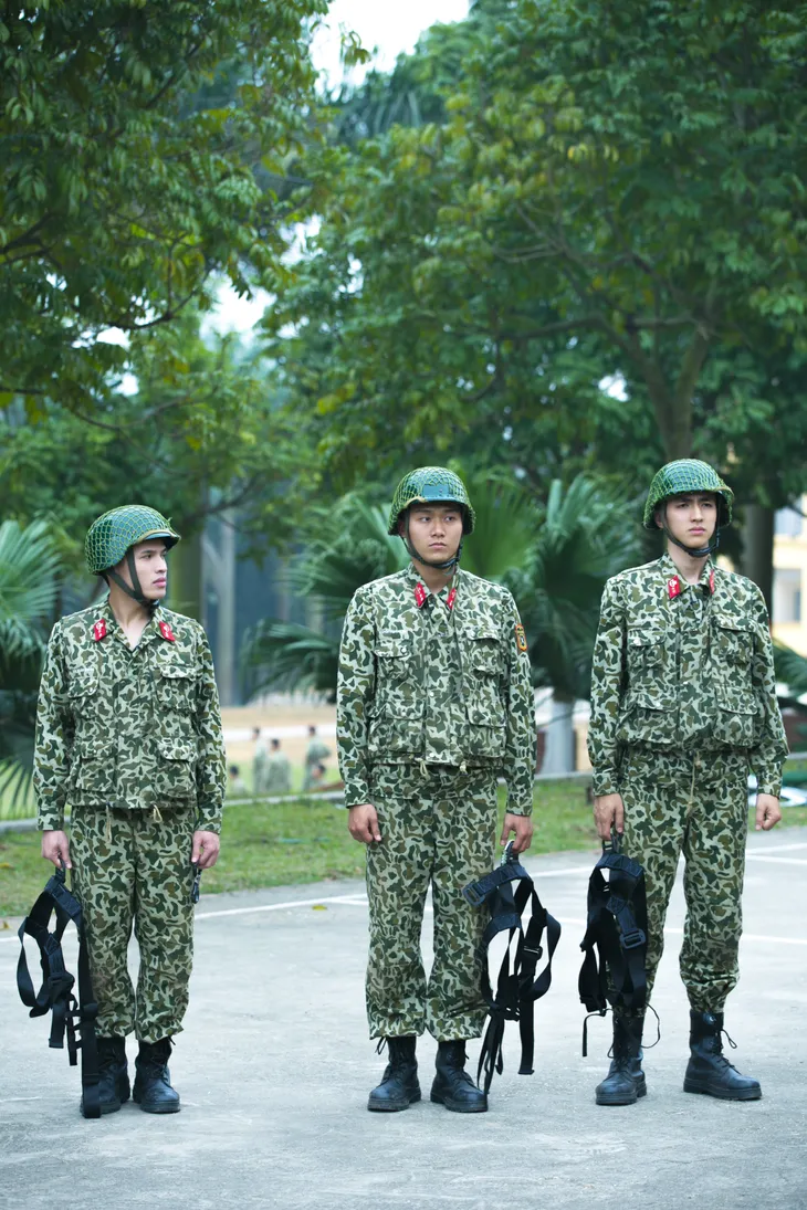 Sao nhập ngũ: Những hình ảnh siêu dễ thương của các lính mới - Ảnh 9. Sao nhập ngũ: Những hình ảnh siêu dễ thương của các lính mới - Ảnh 9.