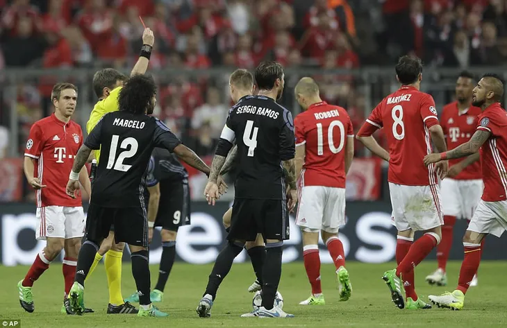 Bayern Munich 1-2 Real Madrid: Người hùng Ronaldo - Ảnh 4. Bayern Munich 1-2 Real Madrid: Người hùng Ronaldo - Ảnh 4.