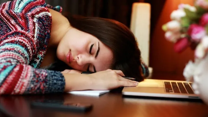 Chuyện gì sẽ xảy ra nếu bạn không uống đủ nước? - Ảnh 4. Chuyện gì sẽ xảy ra nếu bạn không uống đủ nước? - Ảnh 4.