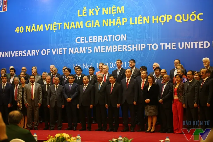 Thủ tướng Nguyễn Xuân Phúc dự Lễ kỷ niệm 40 năm Việt Nam gia nhập LHQ - Ảnh 5. Thủ tướng Nguyễn Xuân Phúc dự Lễ kỷ niệm 40 năm Việt Nam gia nhập LHQ - Ảnh 5.