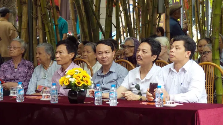 Vạn Phúc: Đẩy mạnh quảng bá du lịch tại làng nghề truyền thống - Ảnh 13. Vạn Phúc: Đẩy mạnh quảng bá du lịch tại làng nghề truyền thống - Ảnh 13.