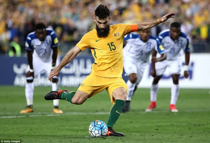 Play-off World Cup 2018: ĐT Australia trở thành đội bóng châu Á thứ 5 góp mặt tại VCK - Ảnh 1. Play-off World Cup 2018: ĐT Australia trở thành đội bóng châu Á thứ 5 góp mặt tại VCK - Ảnh 1.
