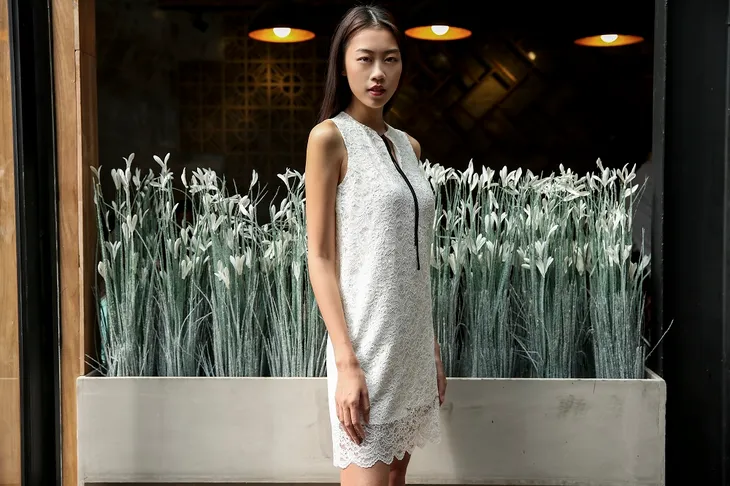 Vietnam’s Next Top Model 2017: Hoàng Oanh sẽ không nhường nhịn bất kì ai - Ảnh 2. Vietnam’s Next Top Model 2017: Hoàng Oanh sẽ không nhường nhịn bất kì ai - Ảnh 2.