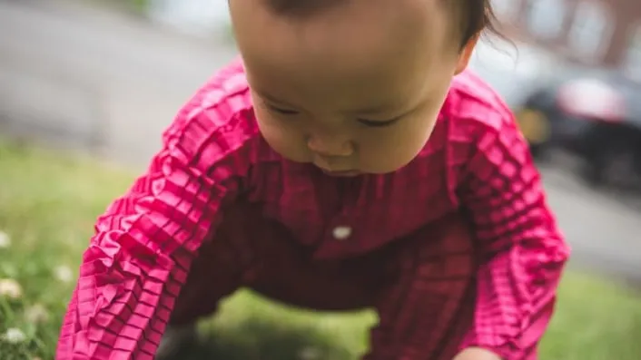 Độc đáo bộ quần áo “mặc mãi không chật” - Ảnh 1. Độc đáo bộ quần áo “mặc mãi không chật” - Ảnh 1.