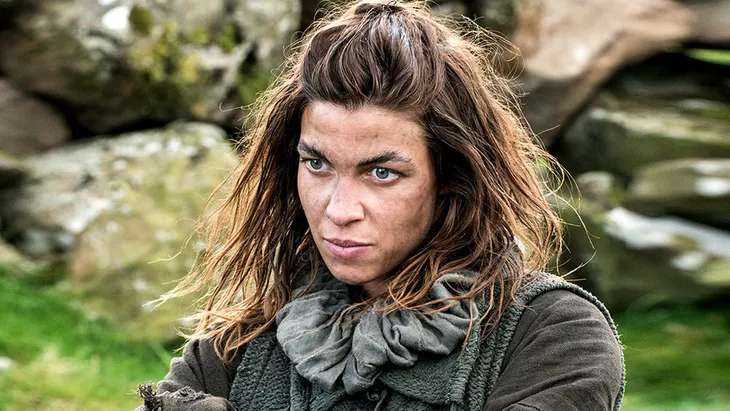 Dàn sao phim Harry Potter lột xác ra sao trong bom tấn Game of Thrones? - Ảnh 6. Dàn sao phim Harry Potter lột xác ra sao trong bom tấn Game of Thrones? - Ảnh 6.