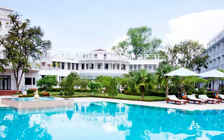 Những khu resort Việt Nam đẹp lung linh trên báo Tây - Ảnh 5. Những khu resort Việt Nam đẹp lung linh trên báo Tây - Ảnh 5.