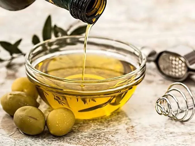 Công thức cho mái tóc chắc khỏe từ lá ổi - Ảnh 6. Công thức cho mái tóc chắc khỏe từ lá ổi - Ảnh 6.
