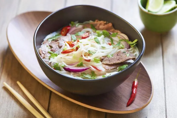 Hóa ra phở là một trong những món có tên gọi khó phát âm trên thế giới! - Ảnh 1. Hóa ra phở là một trong những món có tên gọi khó phát âm trên thế giới! - Ảnh 1.