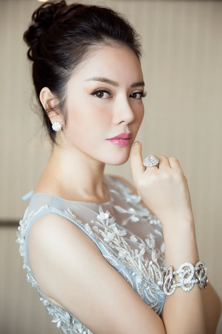 Lý Nhã Kỳ chinh phục LHP Cannes với nhan sắc mê đắm lòng người - Ảnh 1. Lý Nhã Kỳ chinh phục LHP Cannes với nhan sắc mê đắm lòng người - Ảnh 1.