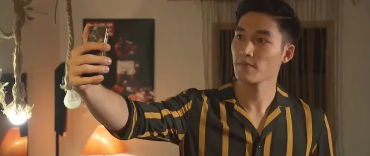 Ghét thì yêu thôi - Tập 25: Du lạ lẫm với diện mạo chú rể đẹp trai nhất vịnh Bắc Bộ - Ảnh 2. Ghét thì yêu thôi - Tập 25: Du lạ lẫm với diện mạo chú rể đẹp trai nhất vịnh Bắc Bộ - Ảnh 2.