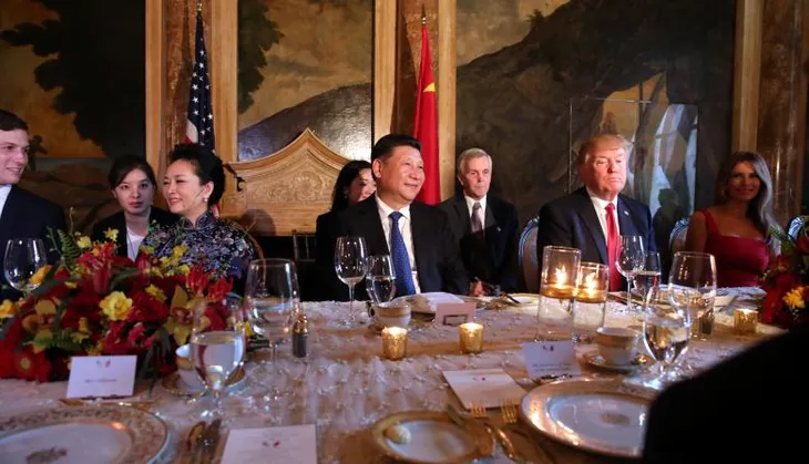 Cận cảnh yến tiệc thiết đãi Chủ tịch Trung Quốc của Tổng thống Trump - Ảnh 5. Cận cảnh yến tiệc thiết đãi Chủ tịch Trung Quốc của Tổng thống Trump - Ảnh 5.