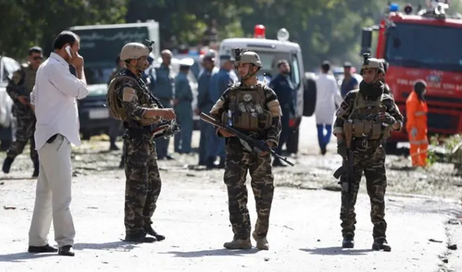 Đánh bom xe tại thủ đô Afghanistan, 35 người thiệt mạng - Ảnh 1. Đánh bom xe tại thủ đô Afghanistan, 35 người thiệt mạng - Ảnh 1.