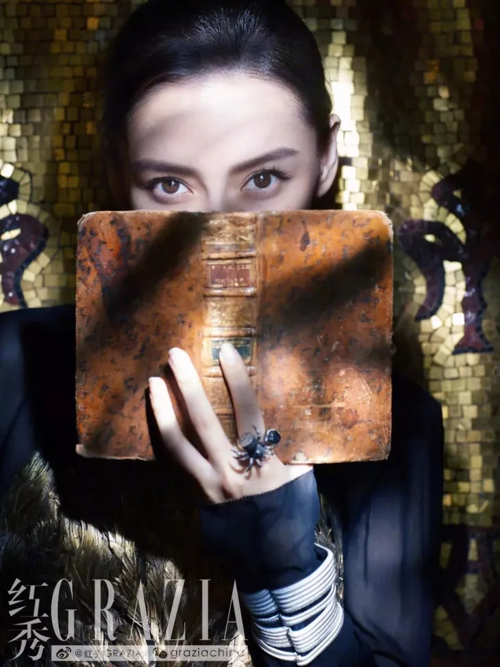 Angelababy - Gái một con trông mòn con mắt - Ảnh 1. Angelababy - Gái một con trông mòn con mắt - Ảnh 1.