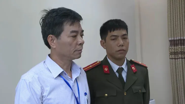 Vụ sai phạm đền bù dự án thủy điện Sơn La: Khởi tố Giám đốc Sở Tài nguyên & Môi trường - Ảnh 2. Vụ sai phạm đền bù dự án thủy điện Sơn La: Khởi tố Giám đốc Sở Tài nguyên & Môi trường - Ảnh 2.
