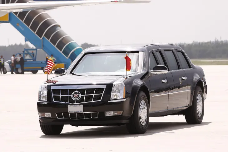 Những hình ảnh đầu tiên của Tổng thống Mỹ Donald Trump tại Việt Nam - Ảnh 12. Những hình ảnh đầu tiên của Tổng thống Mỹ Donald Trump tại Việt Nam - Ảnh 12.
