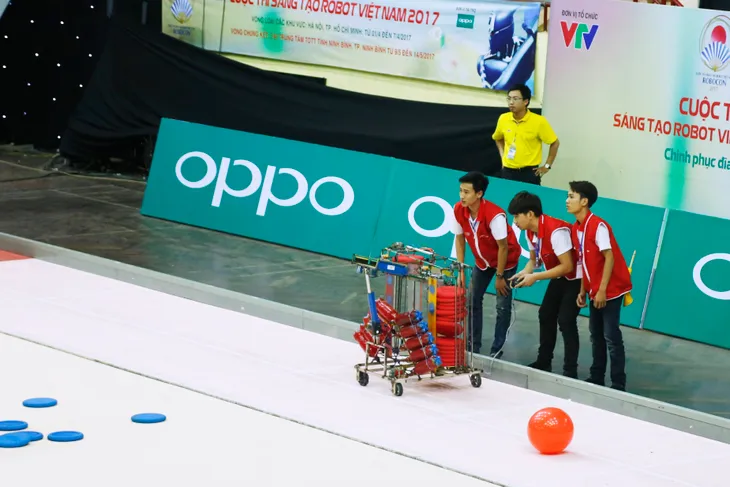 Robocon Việt Nam 2017: Kỷ lục mới về thời gian giành APPARE được xác lập - Ảnh 9. Robocon Việt Nam 2017: Kỷ lục mới về thời gian giành APPARE được xác lập - Ảnh 9.