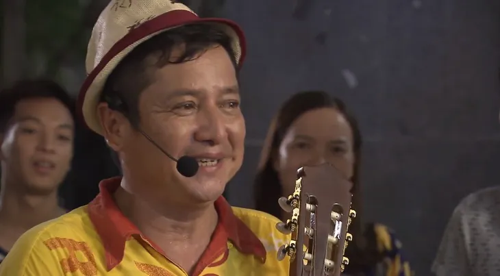 Ghét thì yêu thôi - Tập 20: Lời cầu hôn bá đạo của ông Quang với bà Diễm khiến khán giả cười bò - Ảnh 3. Ghét thì yêu thôi - Tập 20: Lời cầu hôn bá đạo của ông Quang với bà Diễm khiến khán giả cười bò - Ảnh 3.