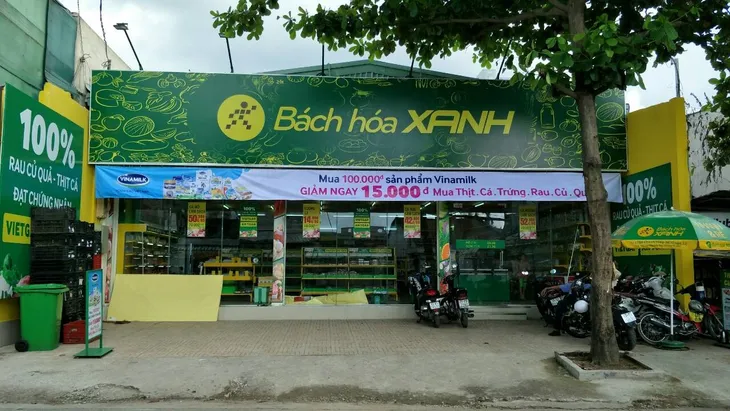 “Bành trướng” nhanh chóng, Bách hóa Xanh tuyển hàng trăm nhân viên mỗi tháng - Ảnh 1. “Bành trướng” nhanh chóng, Bách hóa Xanh tuyển hàng trăm nhân viên mỗi tháng - Ảnh 1.