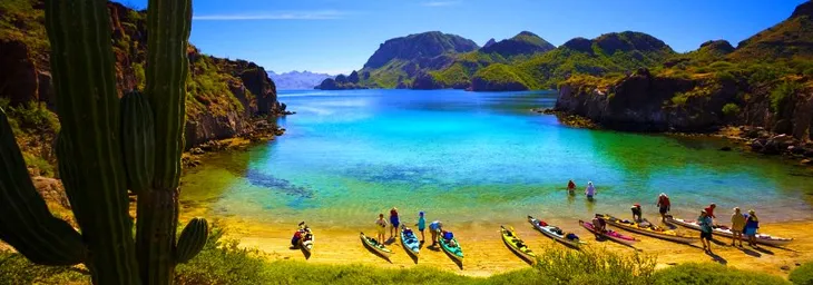 Những điểm đến nên khám phá bằng thuyền kayak - Ảnh 3. Những điểm đến nên khám phá bằng thuyền kayak - Ảnh 3.