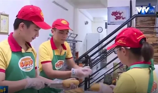 Thị phần thức ăn đường phố: “Miếng bánh ngon” nhưng khó ăn! - Ảnh 1. Thị phần thức ăn đường phố: “Miếng bánh ngon” nhưng khó ăn! - Ảnh 1.