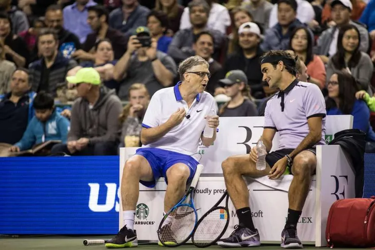 Roger Federer và Bill Gates đánh cặp với nhau tại giải đấu từ thiện - Ảnh 2. Roger Federer và Bill Gates đánh cặp với nhau tại giải đấu từ thiện - Ảnh 2.