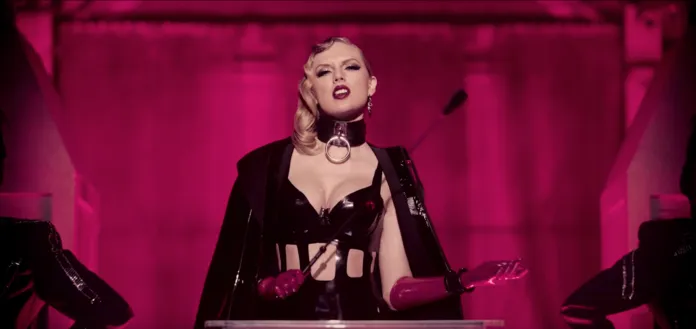 Săm soi loạt đồ trang sức hàng hiệu trong MV mới của Taylor Swift - Ảnh 4. Săm soi loạt đồ trang sức hàng hiệu trong MV mới của Taylor Swift - Ảnh 4.