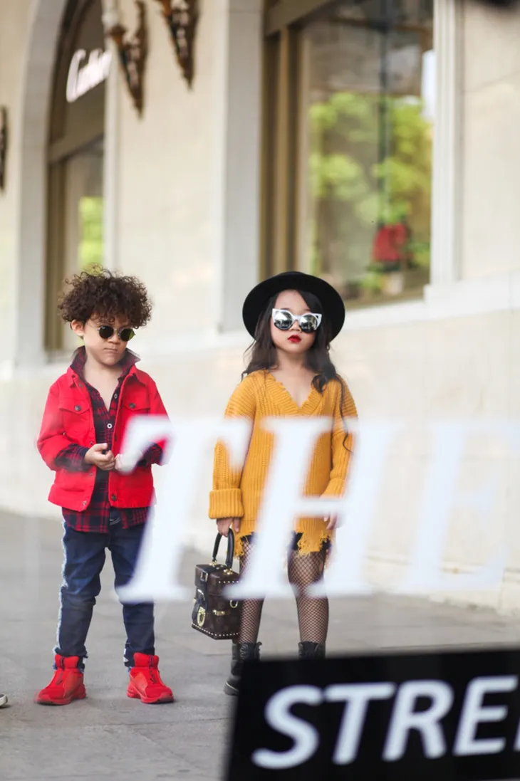 Nổ mắt trước những bộ cánh chất lừ của mẫu nhí tại The best street style - Ảnh 7. Nổ mắt trước những bộ cánh chất lừ của mẫu nhí tại The best street style - Ảnh 7.