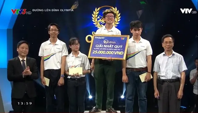 3 gương mặt xuất sắc của CK Đường lên đỉnh Olympia 2017 - Ảnh 3. 3 gương mặt xuất sắc của CK Đường lên đỉnh Olympia 2017 - Ảnh 3.