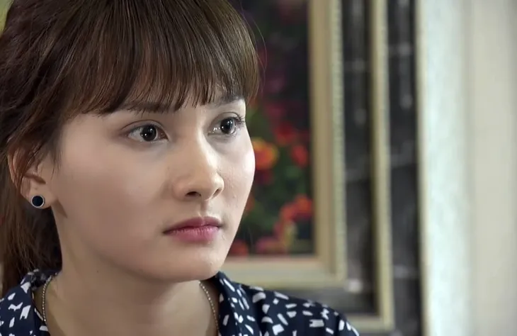 Sống chung với mẹ chồng - Tập 9: Vân (Bảo Thanh) bị chồng và mẹ chồng thay nhau chất vấn về cuộc gọi lạ - Ảnh 1. Sống chung với mẹ chồng - Tập 9: Vân (Bảo Thanh) bị chồng và mẹ chồng thay nhau chất vấn về cuộc gọi lạ - Ảnh 1.