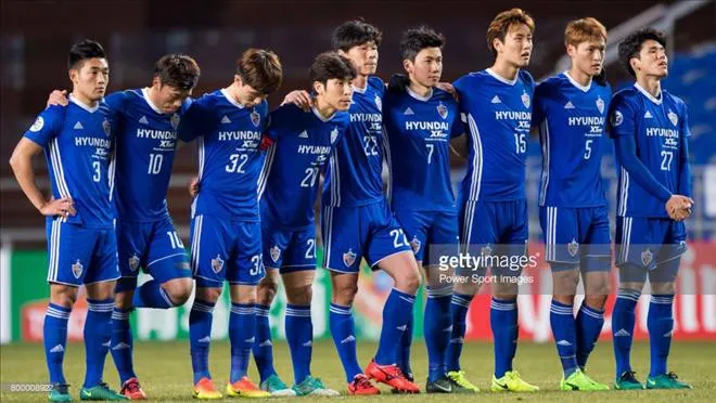CHÍNH THỨC: VTV tường thuật trực tiếp trận giao hữu U23 Việt Nam - Ulsan Hyundai FC (Hàn Quốc) - Ảnh 2. CHÍNH THỨC: VTV tường thuật trực tiếp trận giao hữu U23 Việt Nam - Ulsan Hyundai FC (Hàn Quốc) - Ảnh 2.