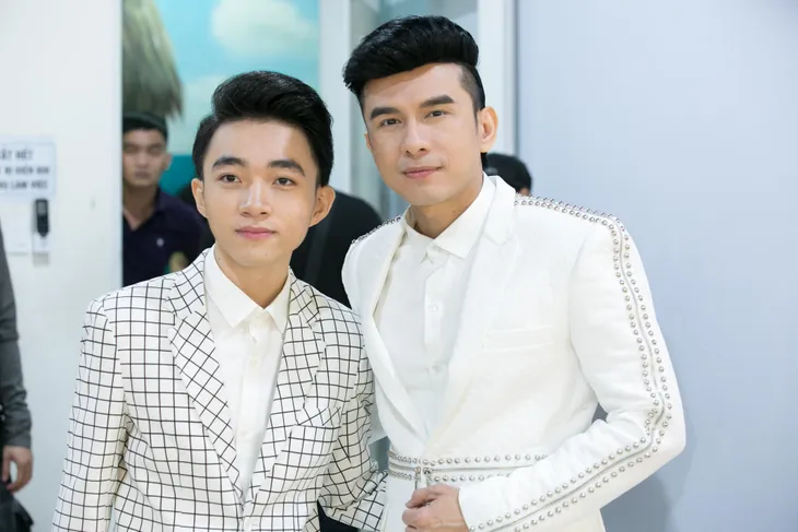 Đan Trường khuấy động Âm nhạc và Bước nhảy bằng minishow - Ảnh 6. Đan Trường khuấy động Âm nhạc và Bước nhảy bằng minishow - Ảnh 6.