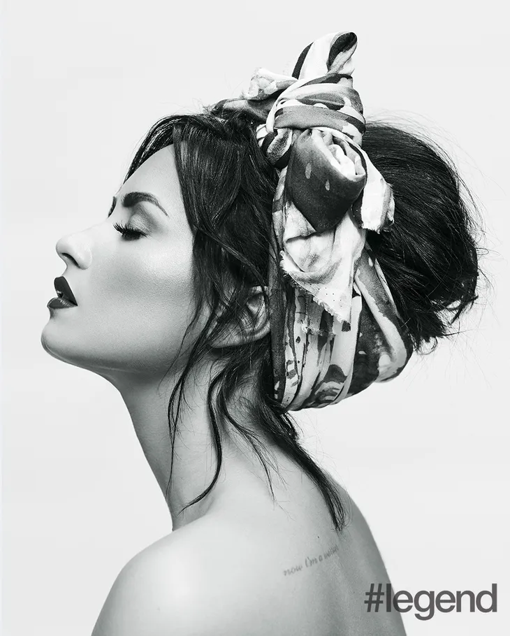 Demi Lovato - Trưởng thành và sexy, đã vượt qua cái bóng của sao Disney - Ảnh 5. Demi Lovato - Trưởng thành và sexy, đã vượt qua cái bóng của sao Disney - Ảnh 5.